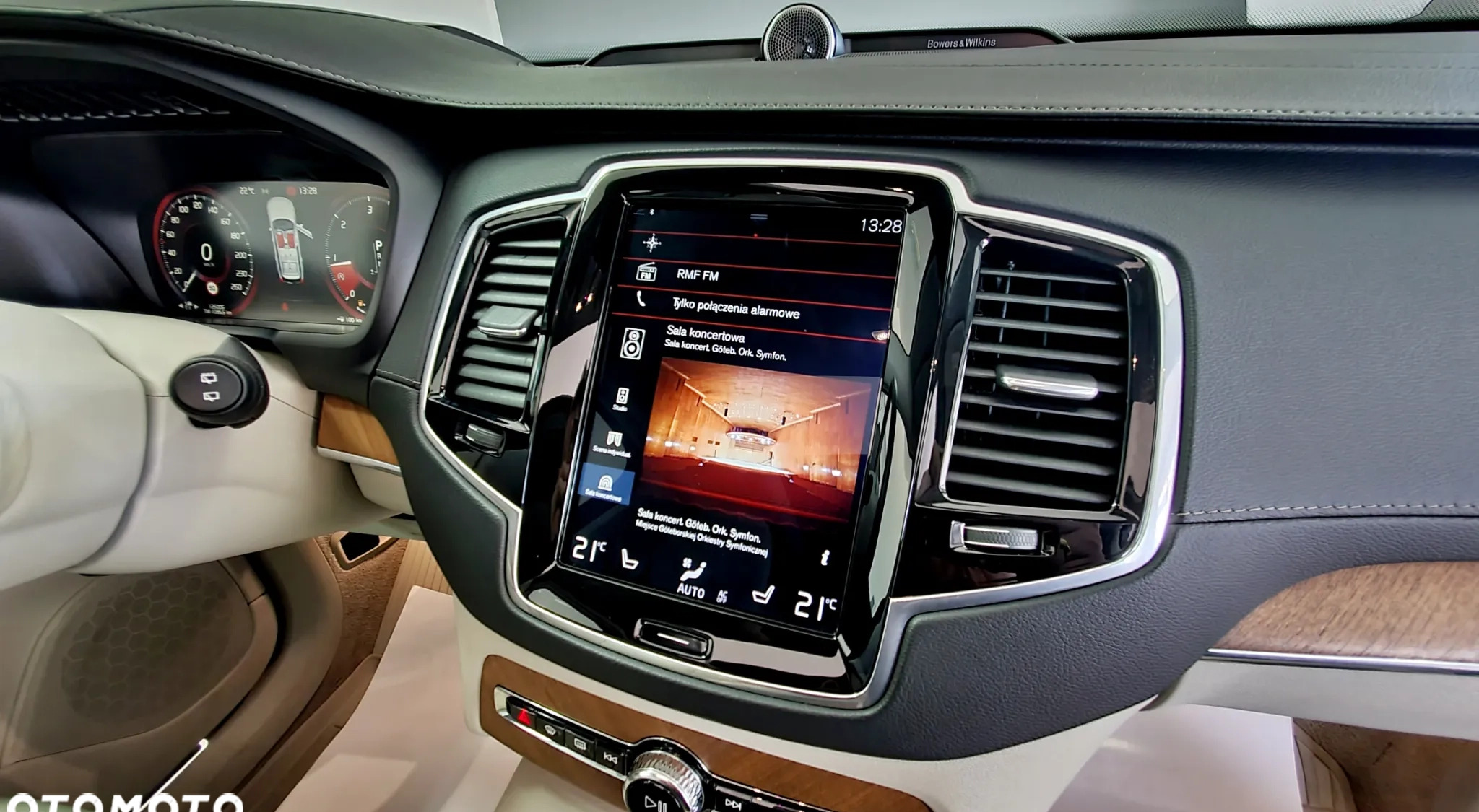 Volvo XC 90 cena 197900 przebieg: 125000, rok produkcji 2019 z Zalewo małe 781